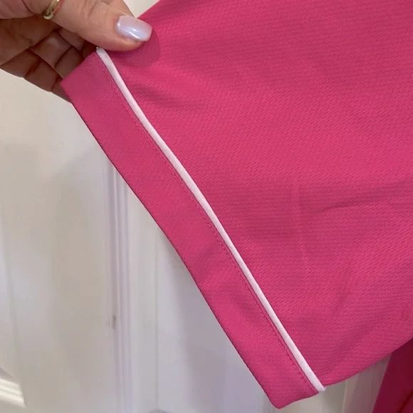 Malibu Barbie baseball shirt, size large - Picture 5 of 9